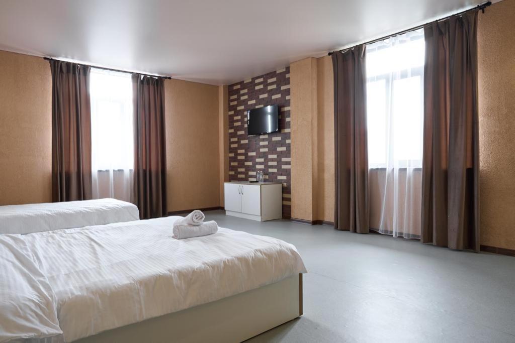 7Days Hotel Almaty Exterior foto